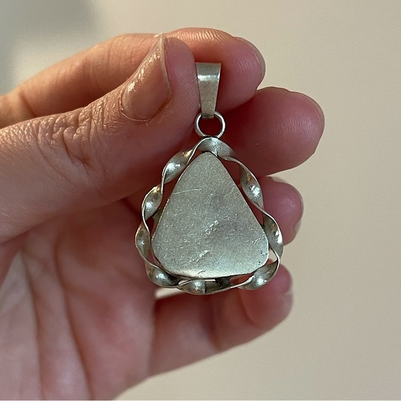 Huge Handmade Larimar Stone Set in 925 From Grand Turk Island Necklace Pendant - Picture 2 of 7